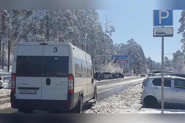 Сотрудники не ездят на общественном транспорте