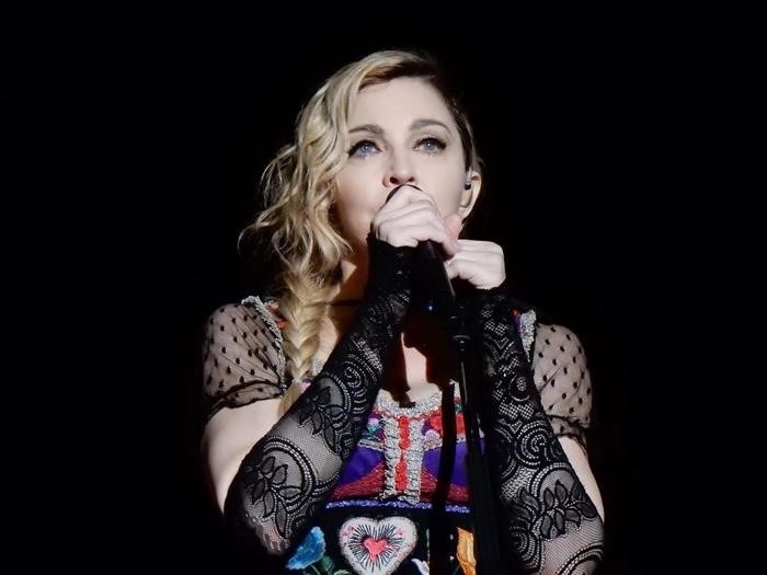 Певица Мадонна во время тура «Rebel Heart» в Стокгольме (2015 год).