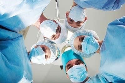 Медицинские услуги: Доступ к медицинскому лечению и реабилитации